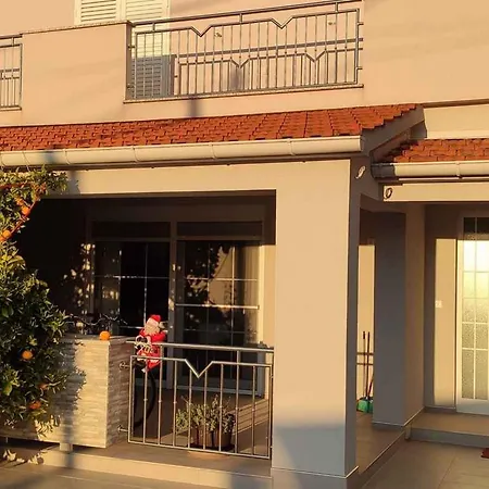 Angela - Appartamento Zara