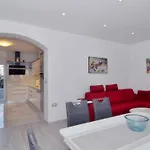 Angela - Appartamento *