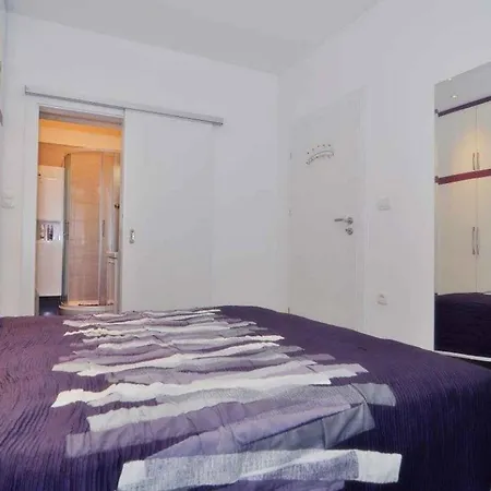 Appartement Angela - *